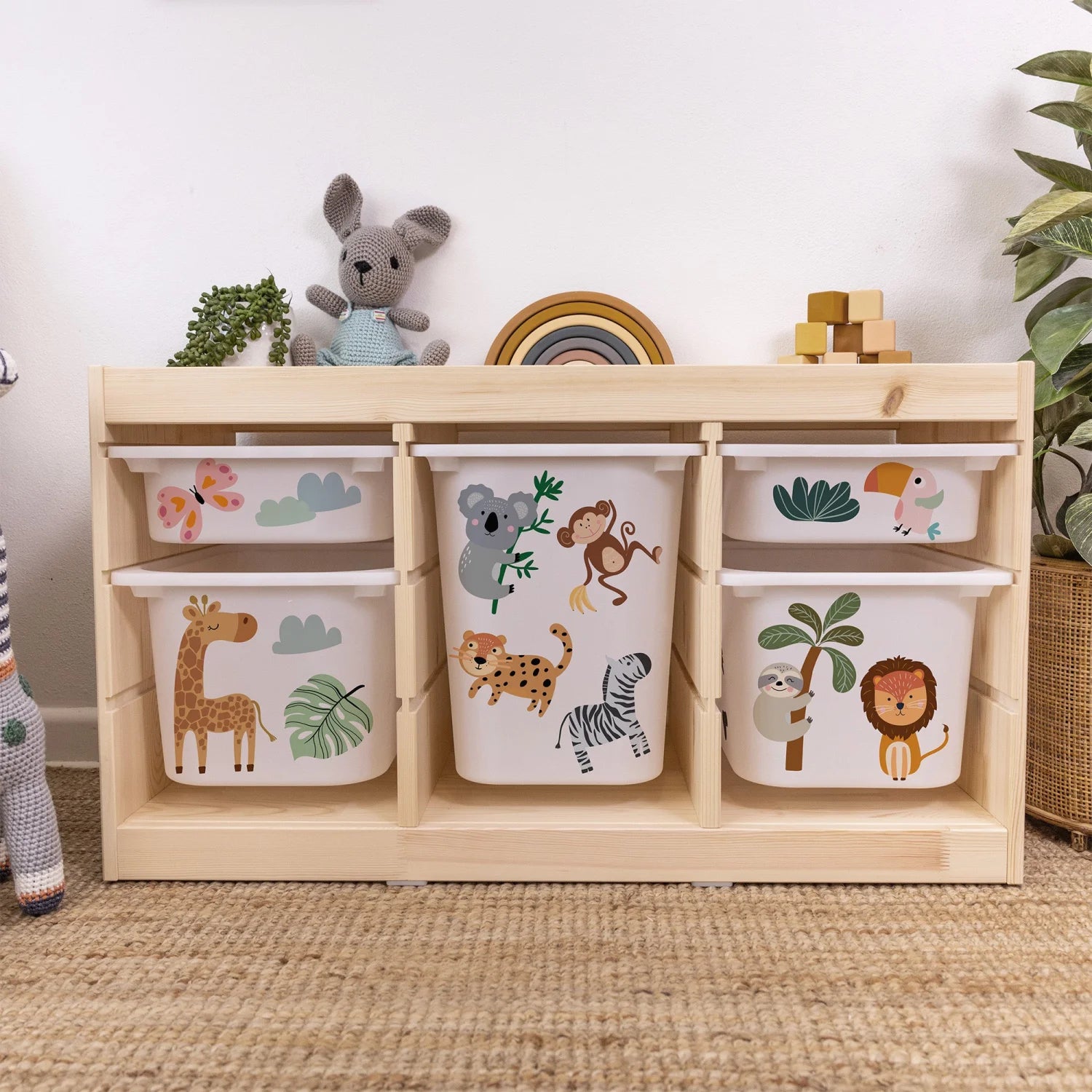 Safari Animals Playful - Storage Tub Decals